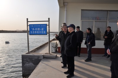 藍(lán)色糧倉科技創(chuàng)新再啟新篇 海水池塘與鹽堿水域生態(tài)工程化養(yǎng)殖技術(shù)項(xiàng)目課題績效評價會在青島召開